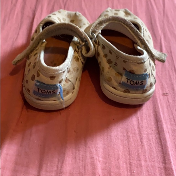🌈Toms baby-FREE ADD ON - Picture 3 of 6